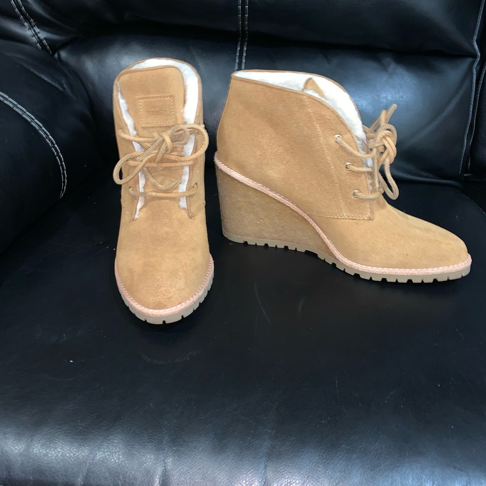 Coach Karson Suede/Shearling Booties; Size 9